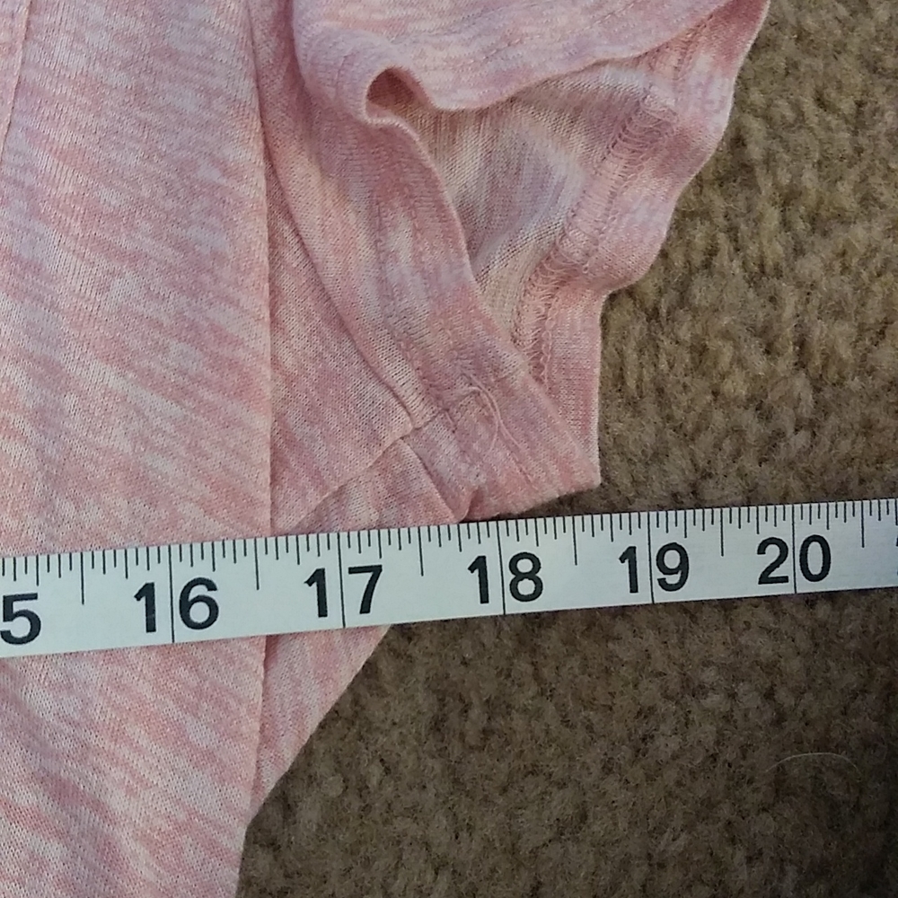 Pink top - Picture 12 of 15